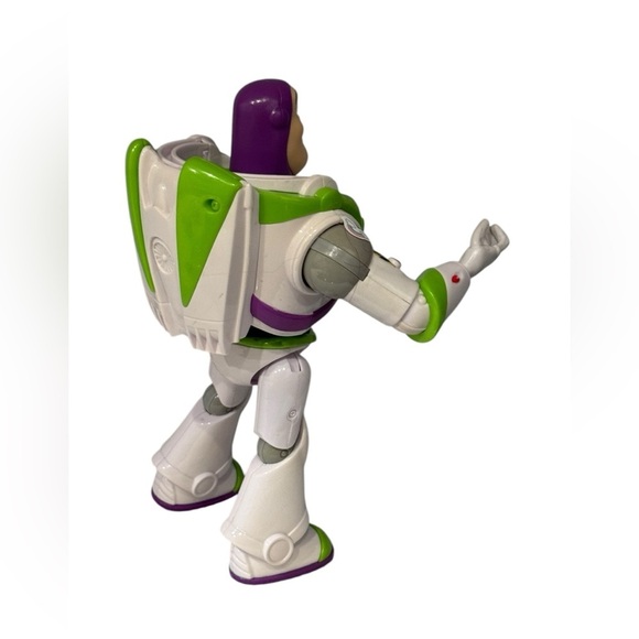 Disney Pixar Toy Story 7” Poseable Buzzlightyear Action Figure - Picture 3 of 8